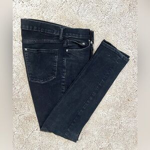 Black Skinny Jeans